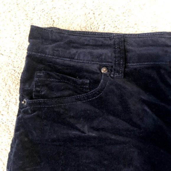 Navy Corduroy Skirt Size L - Picture 2 of 4